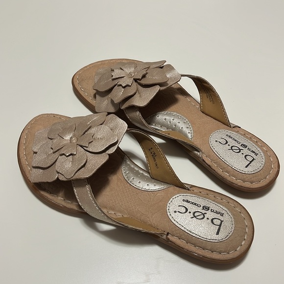 BOC Gold/Brown Sandals - Picture 2 of 5